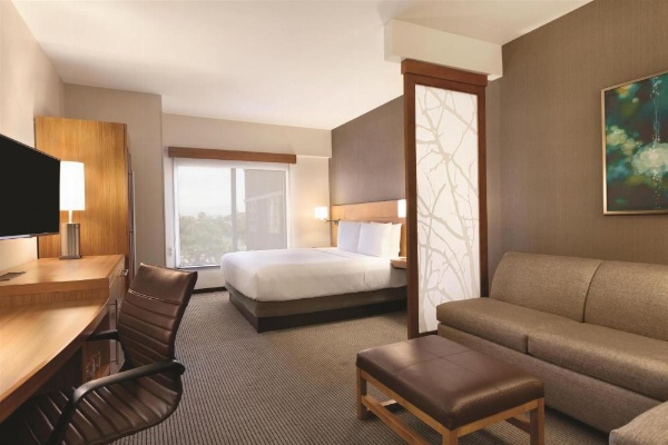 Hyatt Place at Anaheim Resort / Convention Center image 35